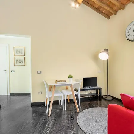 Apartment Fly To Centre Siena